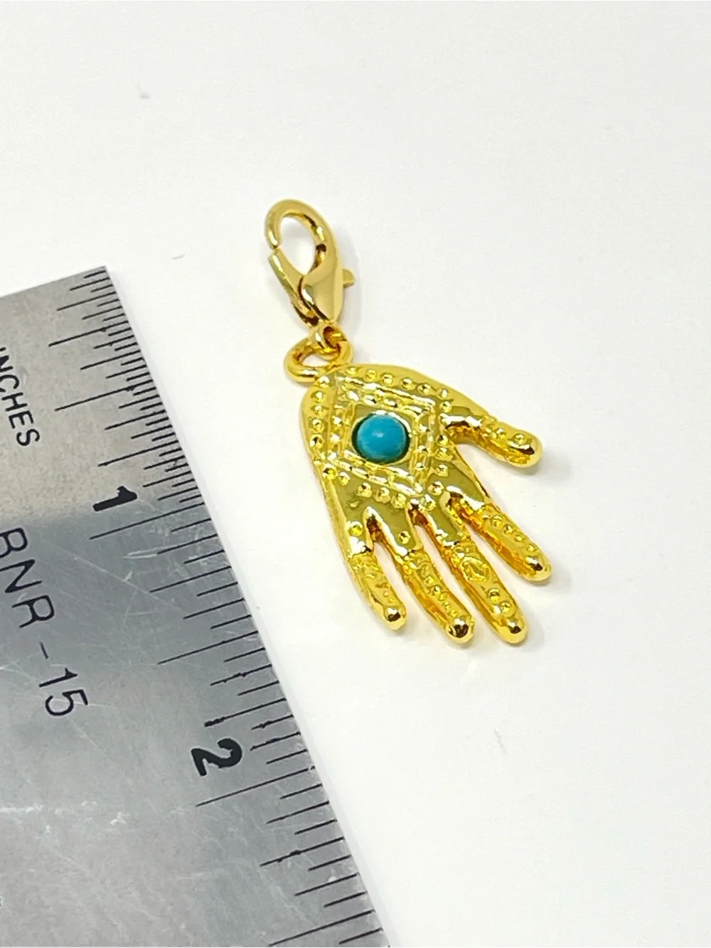 New Anthropologie Bohemian Hand Charm Gold - Picture 3 of 3